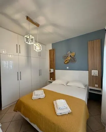 Seaside Ferienhaus Nikiti (Sithonia)